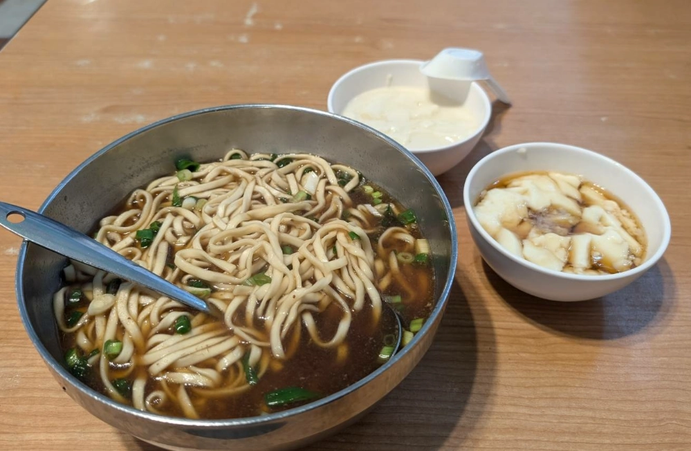 牛肉麵豆花餐廳 牛肉麵豆花餐廳