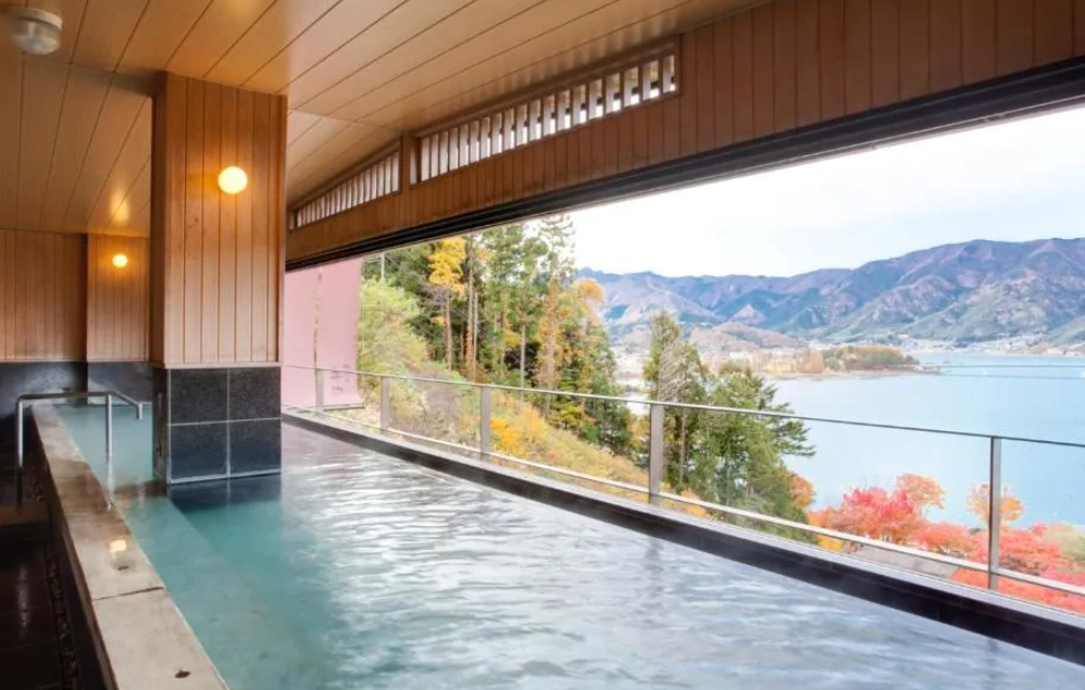 河口湖溫泉旅館