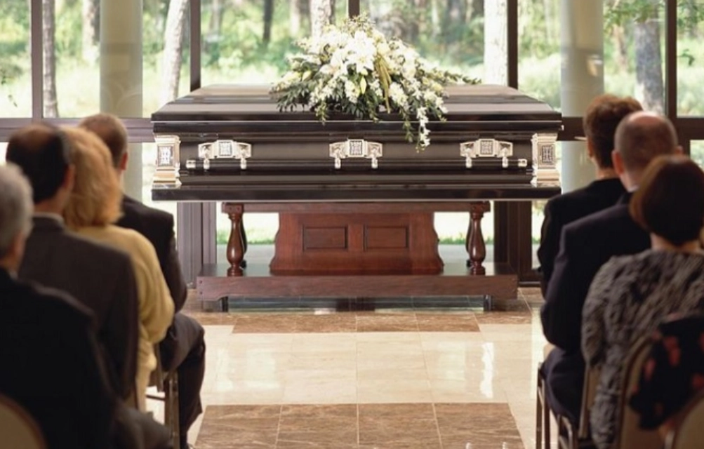 葬禮夢境 解析 葬禮夢境 解析