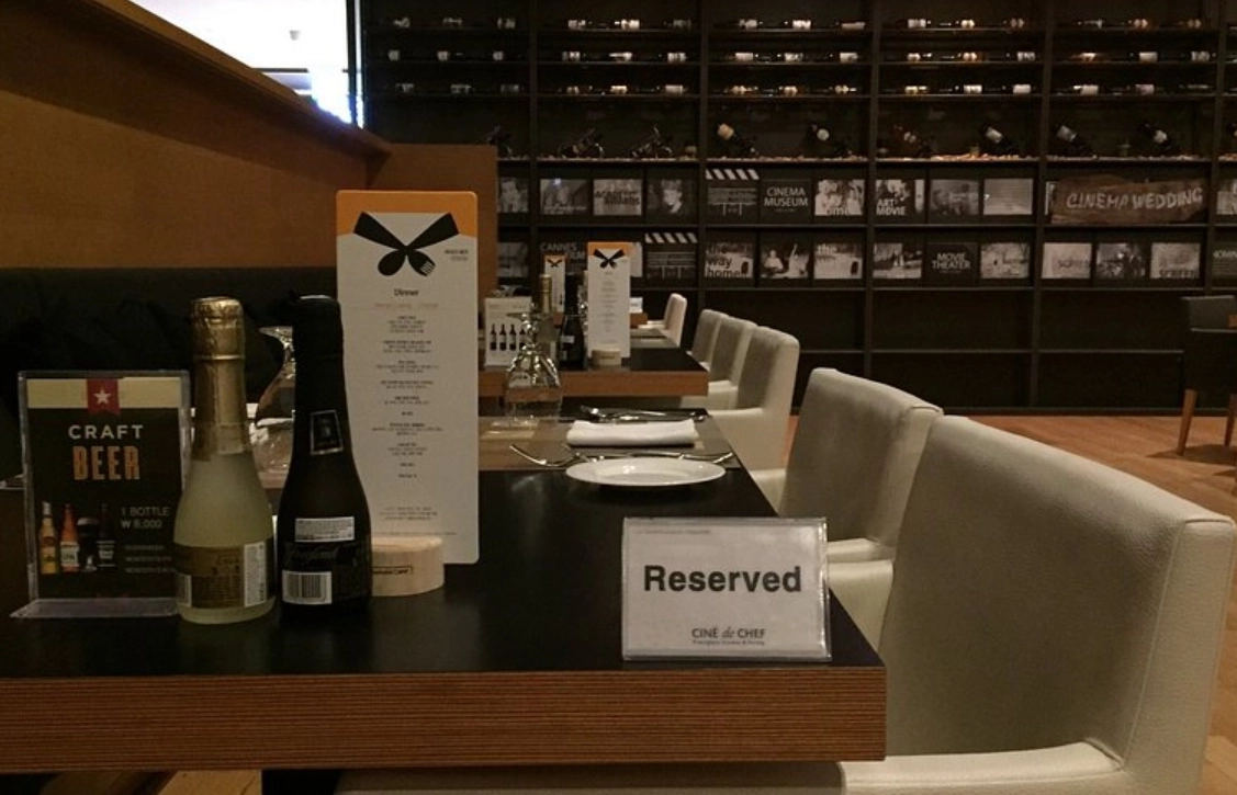 百樂達斯城美食