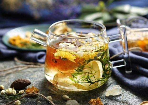 冬天喝菊花茶
