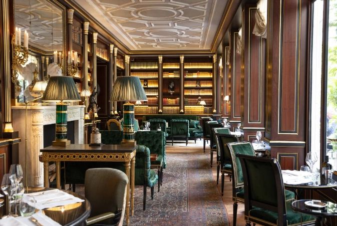 米其林星鑰飯店裡一定會有米其林星級餐廳