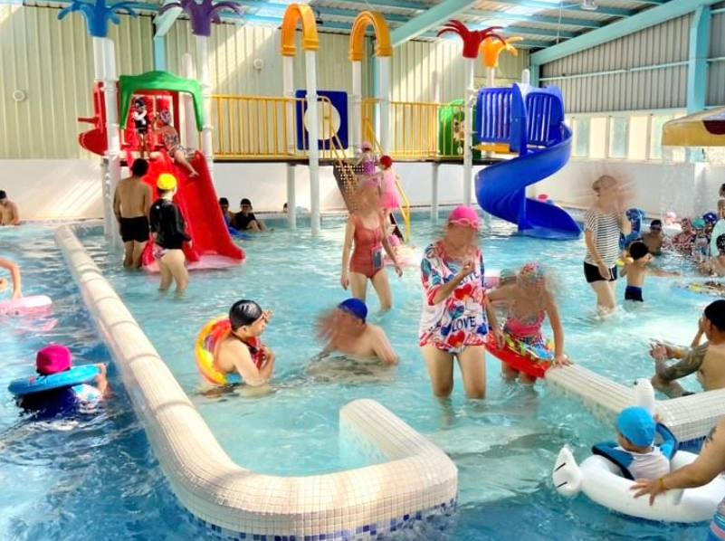 兒童溫水游泳池