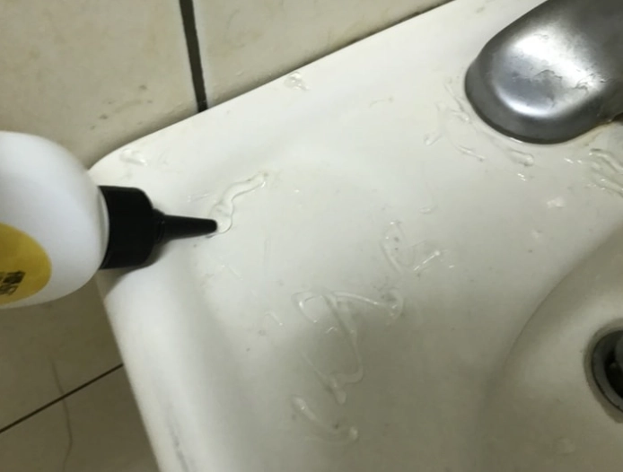 如何去除浴室霉味