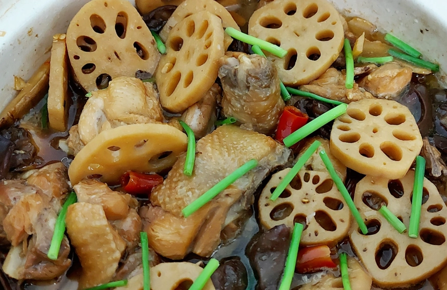 蓮藕燒雞