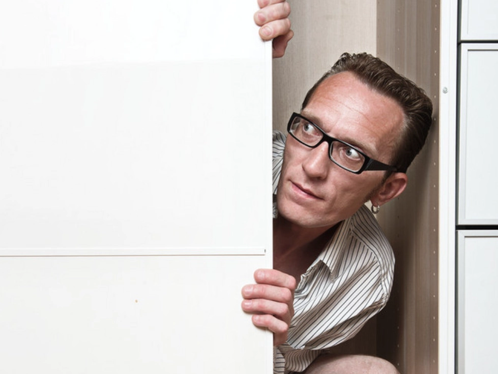 夢到躲起來被發現 解夢